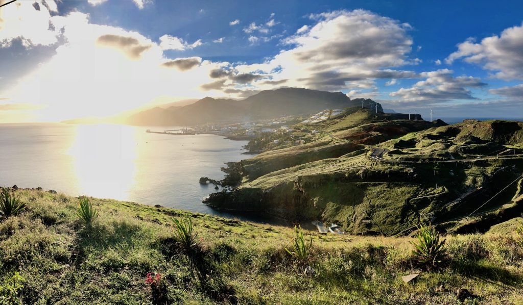 Unser Reisebericht aus Madeira: Einfach mal ganz tief durchatmen und die Aussicht genießen – die Insel im Atlantik hat wirklich die Lizenz zum Glücklichsein! Foto: Sascha Tegtmeyer