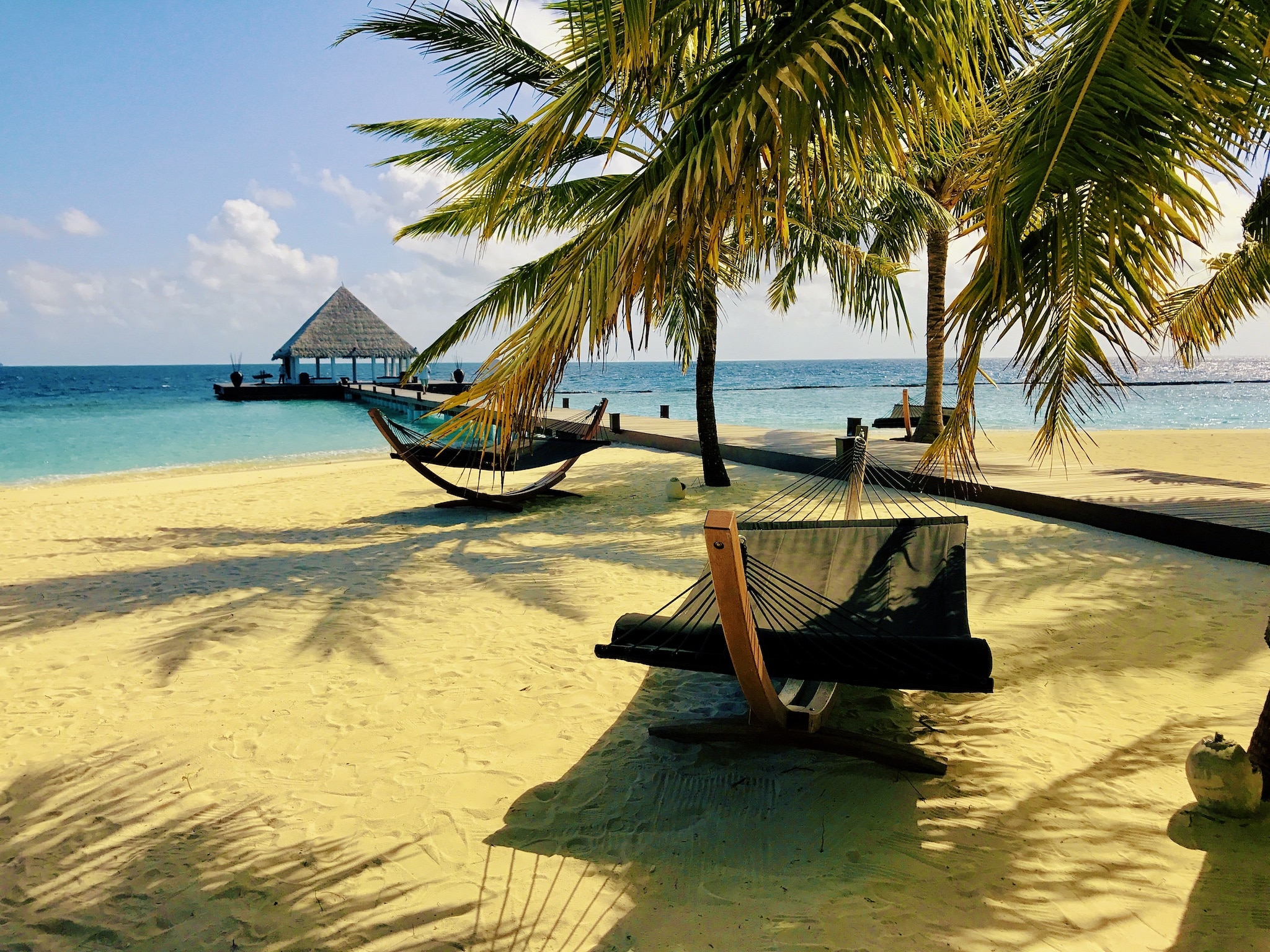 Malediven-Urlaub günstig buchen: Tipps & Erfahrungen – ab ins Inselparadies?