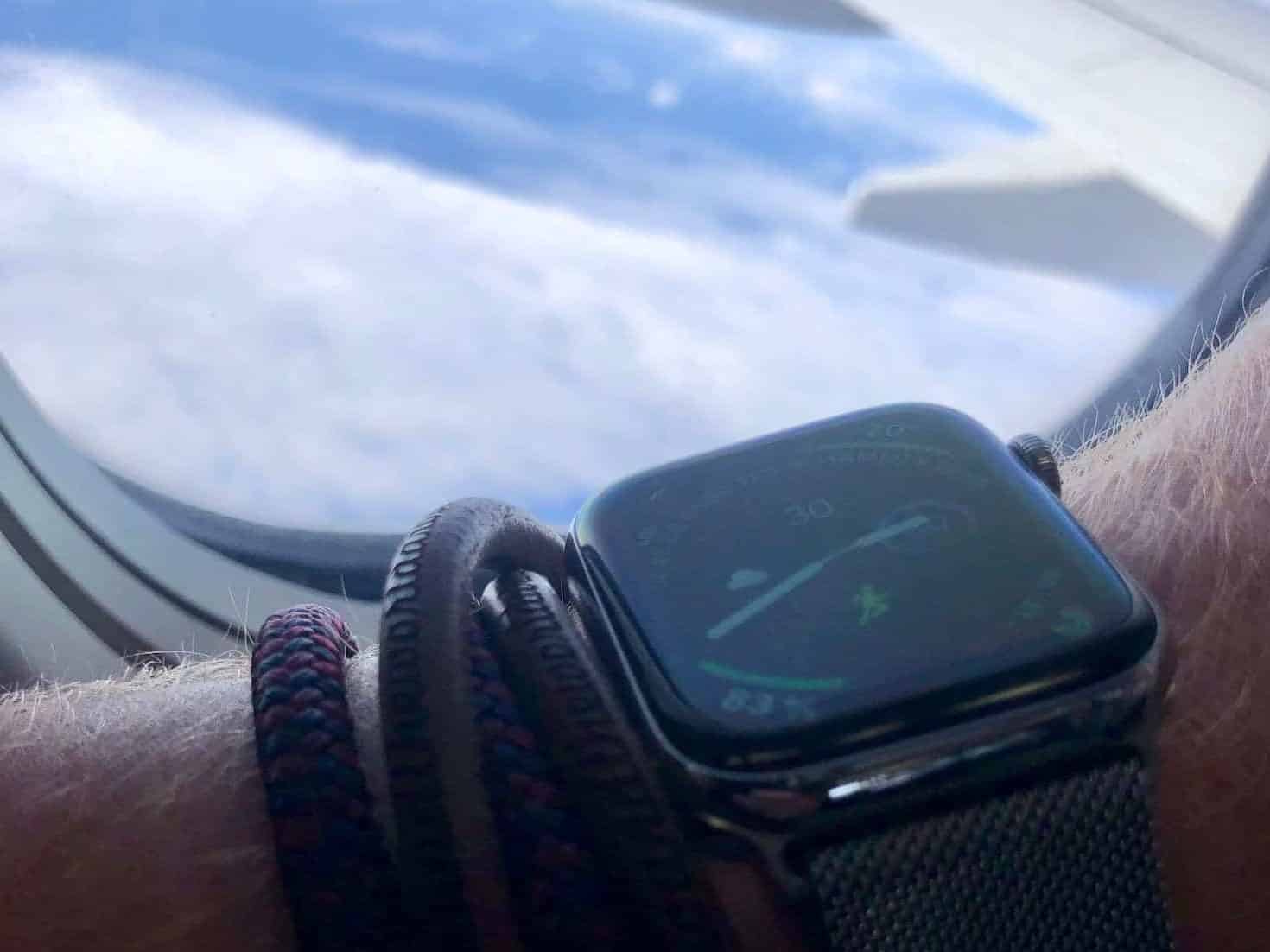Auf Reisen bei uns immer mit dabei: die Apple Watch. Foto: Sascha Tegtmeyer