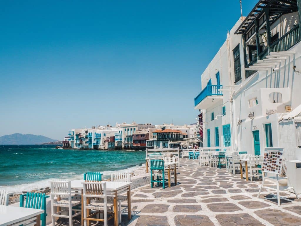 Griechenland ist ein weiteres sehr beliebtes Reiseziel am Mittelmeer. Was sind die schönsten Reiseziele – Tipps Erfahrungen