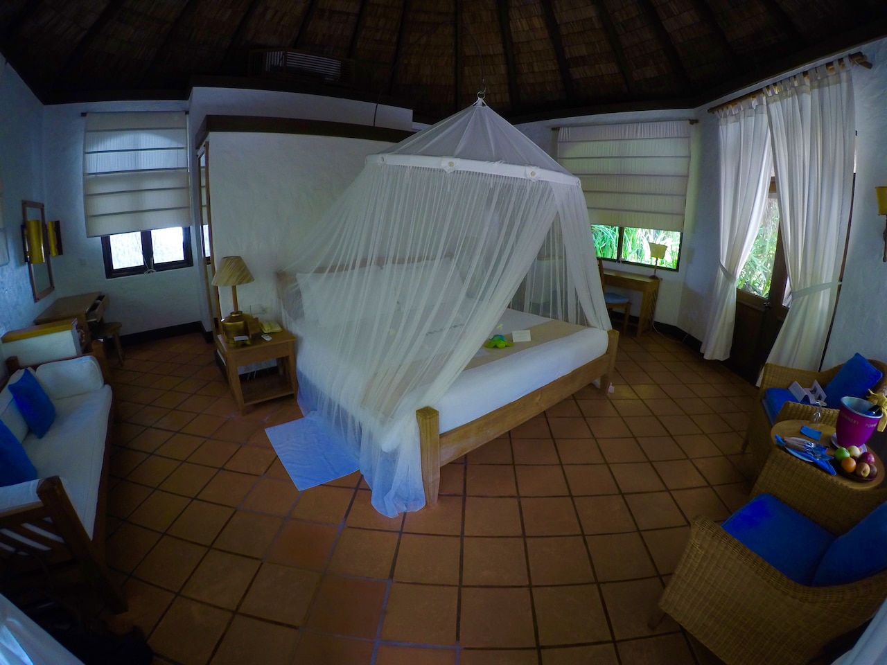 Coco Palm Dhuni Kolhu Erfahrungen Bewertungen Die kleinste Beach Villa auf der Insel hat satte 88 Quadratmeter Wohnfläche. Foto: Sascha Tegtmeyer