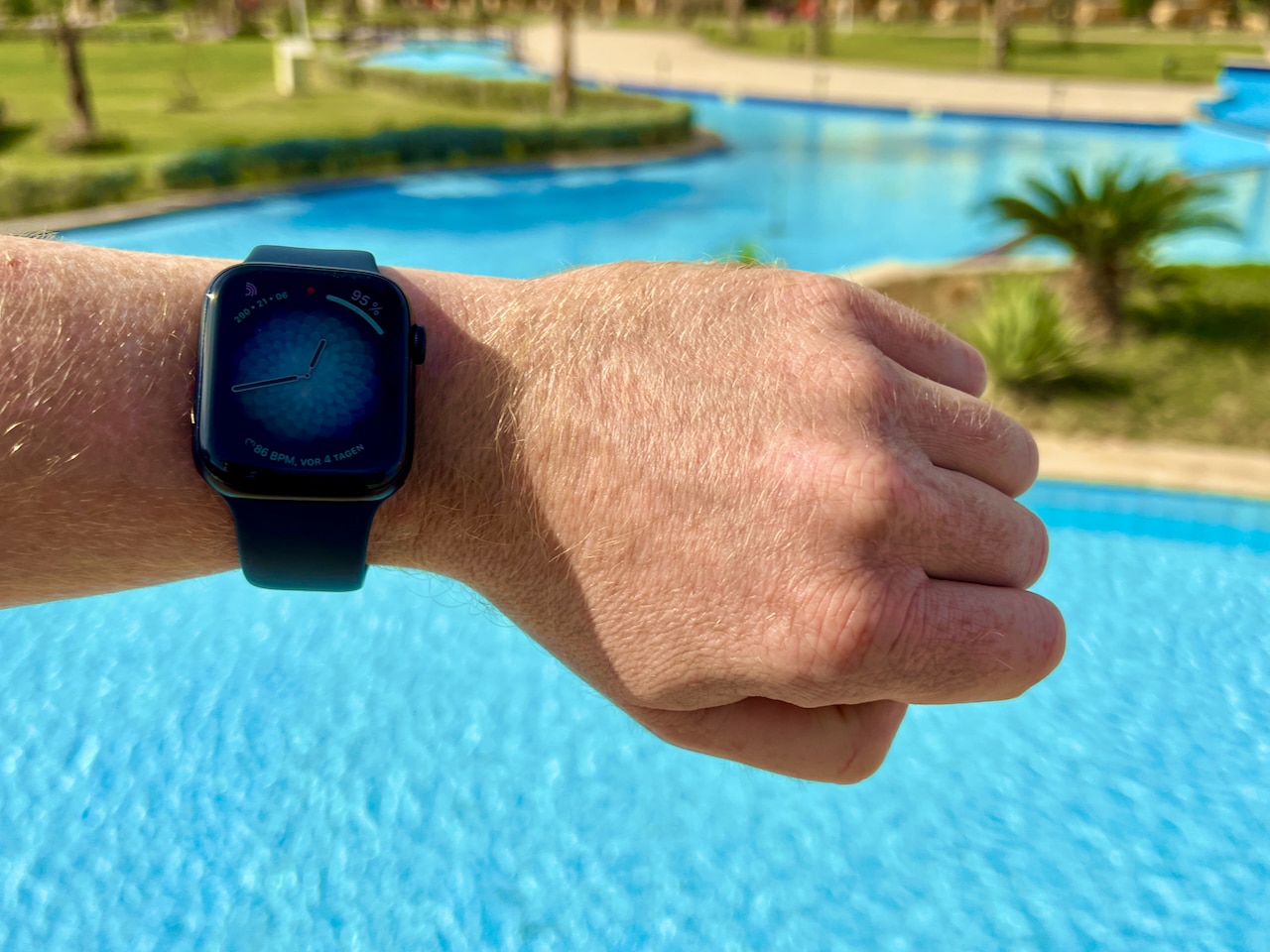 Apple Watch SE 2 Test & Erfahrungen – günstiger Fitness-Coach im Urlaub?