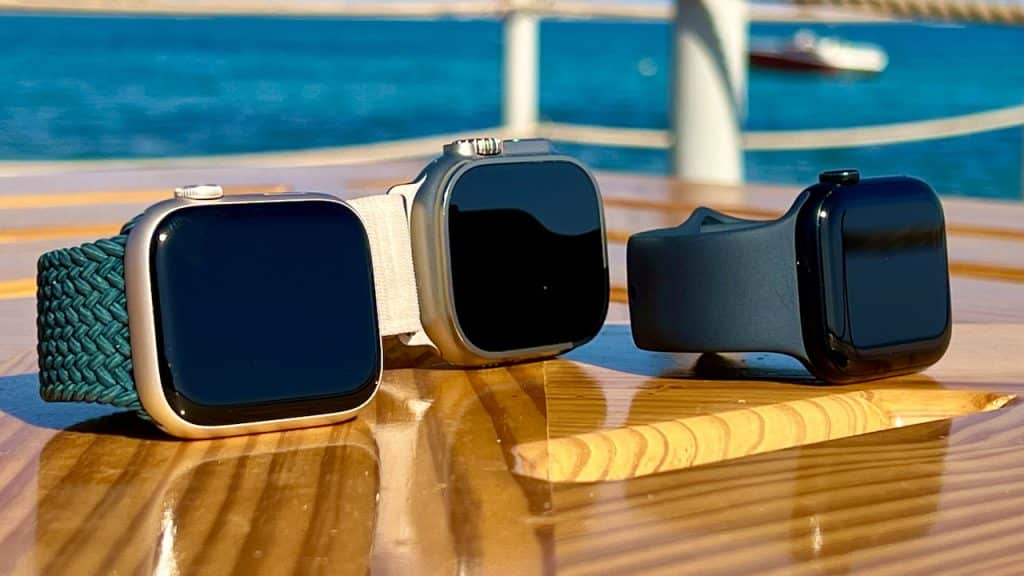 Apple Watch Modelle 2022 – Die Apple Watch SE 2 ist ideal für alle, die nach einer soliden Einsteiger-Smartwatch mit allen notwendigen Funktionen suchen. Foto: Sascha Tegtmeyer