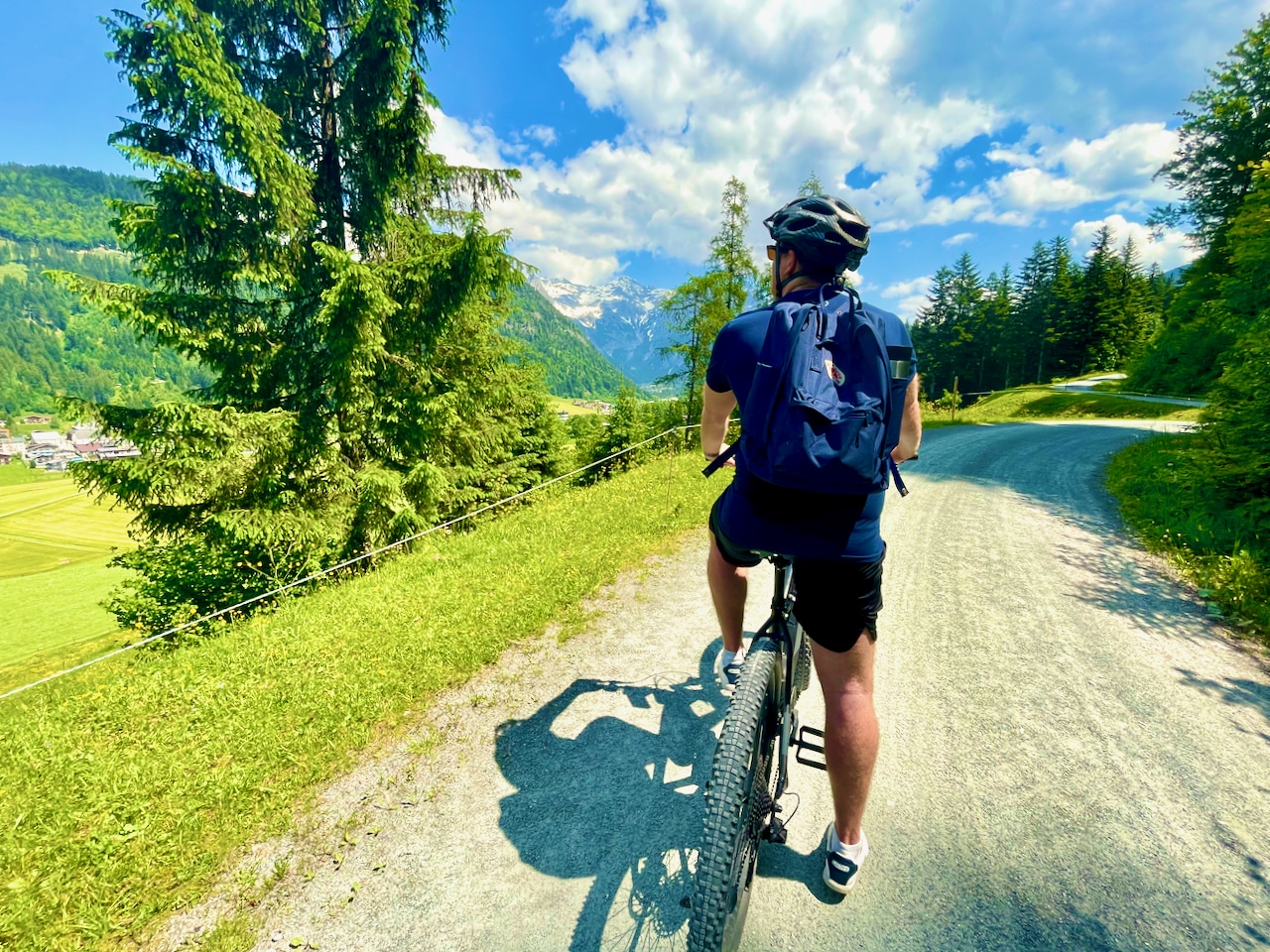 Beste Reisezeit für Österreich – ja, wann denn? Zum Wandern und Biken im Sommer, zum Ski fahren im Winter. Ist doch logisch, oder?